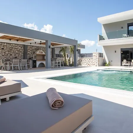 Calma Luxury Villa