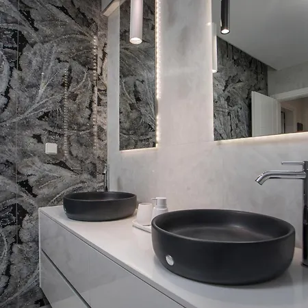 Calma Luxury Villa *