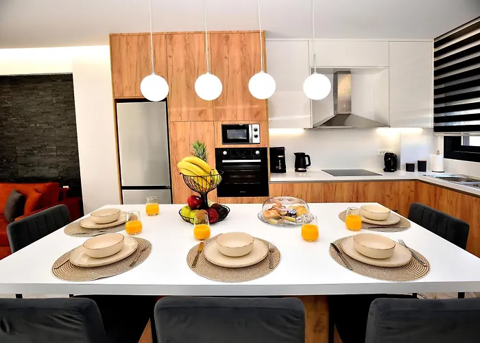 Calma Luxury Villa *