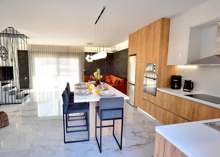 Villa Calma Luxury *